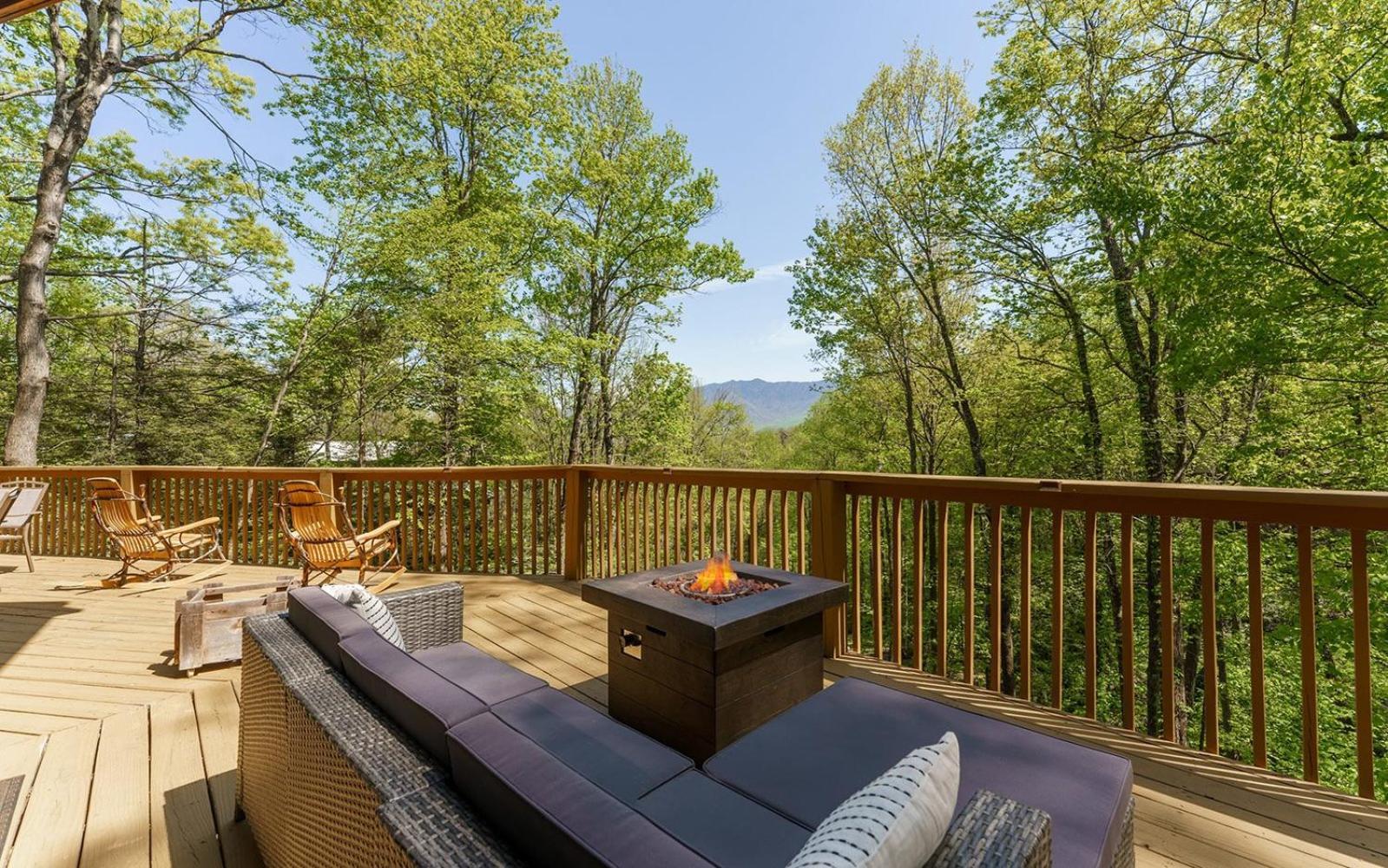 Grand Ole Chalet - Mt Viewsfireplacefirepitarcade Gatlinburg Dış mekan fotoğraf